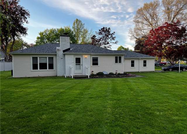 Property at 35 Austin Dr, Penfield, NY 14625, 3 beds, 1 bath