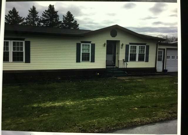 Property at 11 Hilltop Dr, Bergen, NY 14416, 2 beds, 2 baths