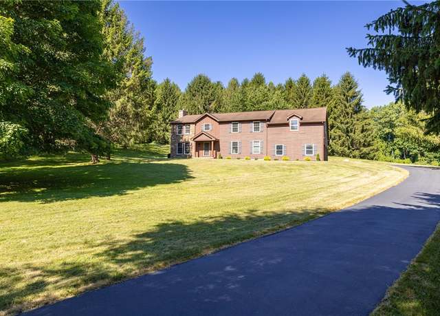 Property at 7587 Trotwood Ln, Victor, NY 14564, 5 beds, 3.5 baths