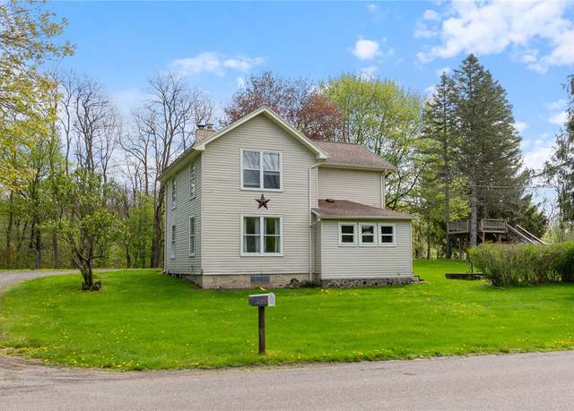 Property at 3006 Cambier Rd, Palmyra, NY 14513, 3 beds, 2 baths