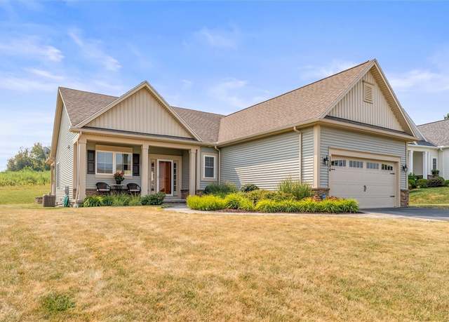 Property at 1384 Ashwood Ln, Victor, NY 14564, 3 beds, 3 baths