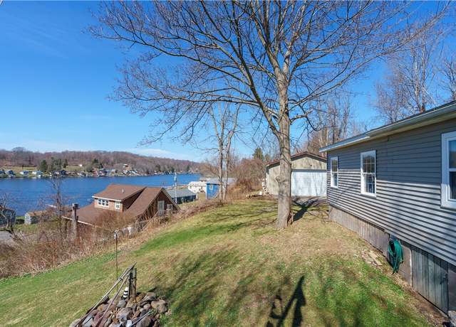 Property at 7804 Eagle Rd, Wolcott, NY 14590, 3 beds, 2 baths