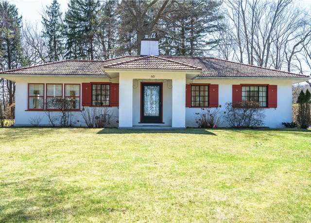 Property at 601 Lake Rd, Webster, NY 14580, 2 beds, 1 bath