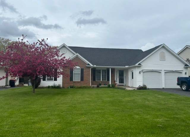 Property at 783 Whistlers Cove Ln, Greece, NY 14612, 3 beds, 2.5 baths