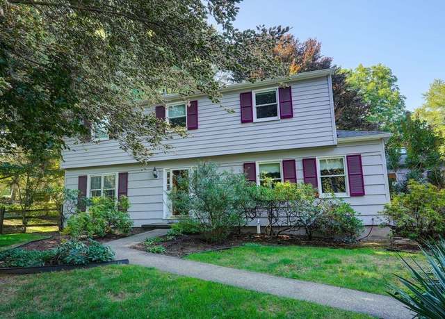 Property at 38 Green Valley Rd, Perinton, NY 14534, 4 beds, 3 baths