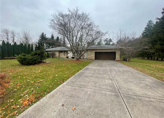 Property at 112 Bridge St, Seneca Falls, NY 13148, 3 beds, 1.5 baths