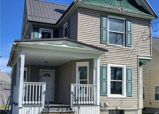 Property at 309 Broadway St, Elmira City, NY 14904, 4 beds, 1 bath