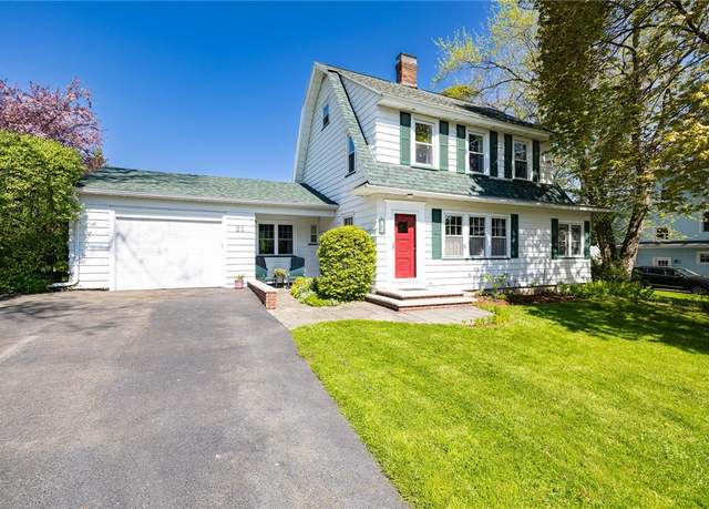 Property at 21 Lake Ter, Irondequoit, NY 14617, 3 beds, 1.5 baths