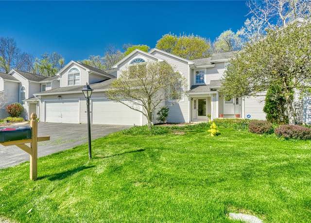 Property at 15 Cedarview, Perinton, NY 14450, 3 beds, 2.5 baths
