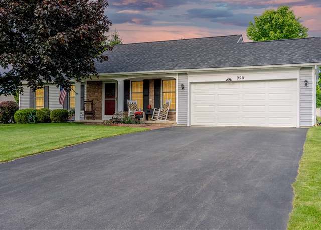 Property at 920 Limpet Dr, Webster, NY 14580, 2 beds, 1.5 baths