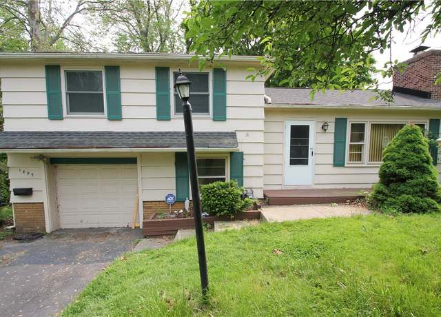 Property at 1495 Beach Ave, Greece, NY 14612, 3 beds, 1.5 baths
