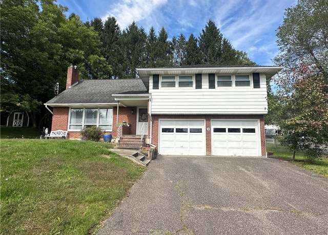 Property at 6 Canterbury Dr, Owego, NY 13760, 5 beds, 3 baths