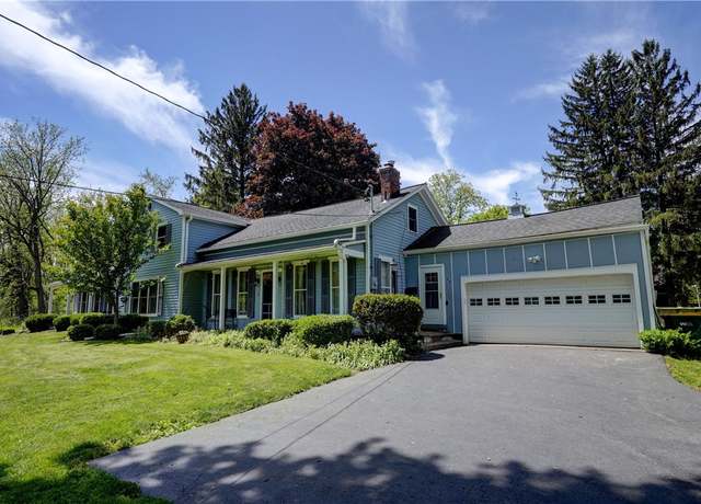 Property at 37 York St, Mendon, NY 14472, 4 beds, 3 baths