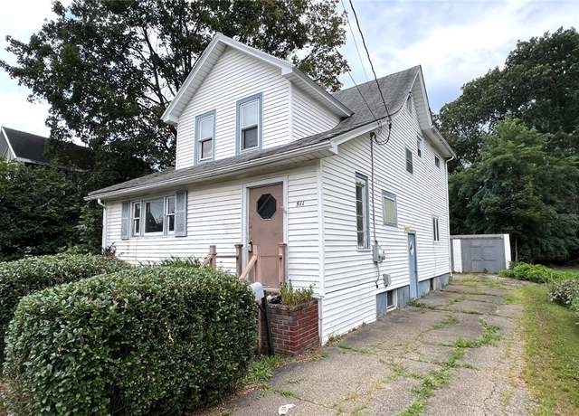 Property at 511 Logan St, Elmira City, NY 14901, 3 beds, 1.5 baths