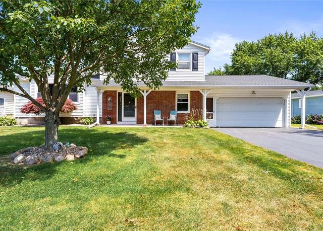 Property at 156 Emilia Cir, Gates, NY 14606, 4 beds, 1.5 baths