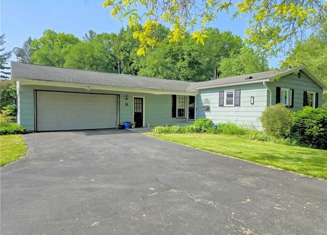 Property at 11 Golfview Dr, Penfield, NY 14526, 4 beds, 2 baths