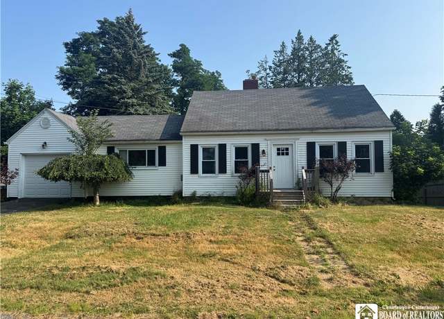 Property at 18 Arlington St, Ellicott, NY 14701, 3 beds, 1 bath