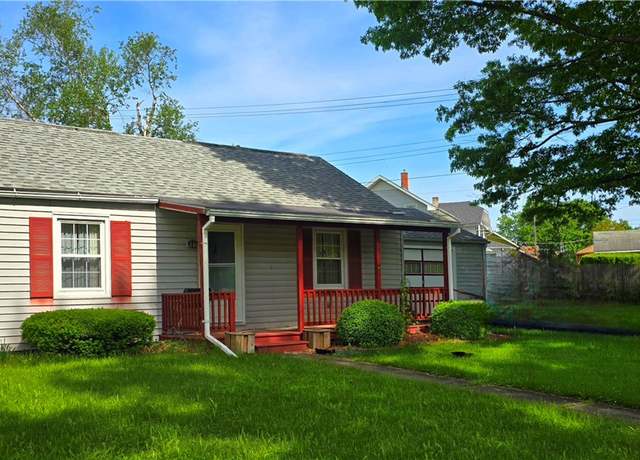 Property at 1008 Parkside Dr, Elmira-city, NY 14904, 2 beds, 1 bath