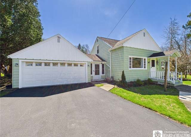 Property at 1989 Windfall Rd, Olean, NY 14760, 3 beds, 2 baths