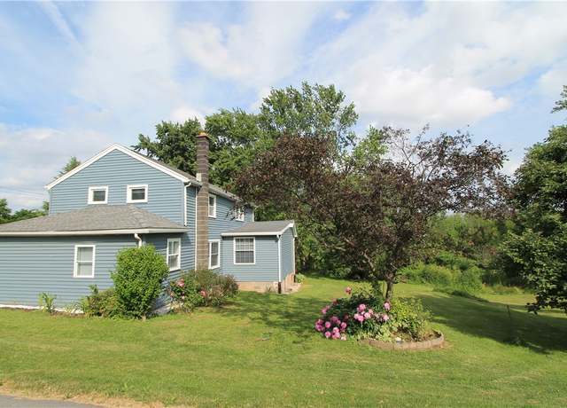 Property at 556 Middle Rd, Henrietta, NY 14467, 4 beds, 2 baths