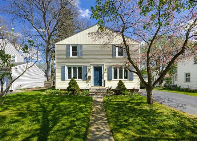 Property at 102 Beresford Rd, Rochester, NY 14610, 3 beds, 1.5 baths