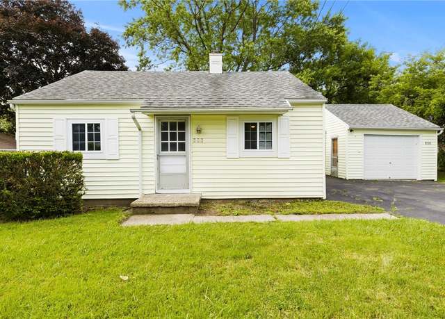 Property at 213 Auburn Ave, Gates, NY 14606, 3 beds, 1 bath