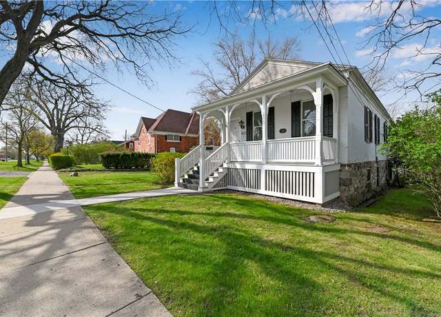 Property at 410 N Main St, Canandaigua City, NY 14424, 4 beds, 2 baths