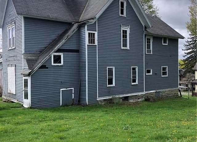 Property at 915 N Main St, Jamestown, NY 14701, 6 beds, 2 baths
