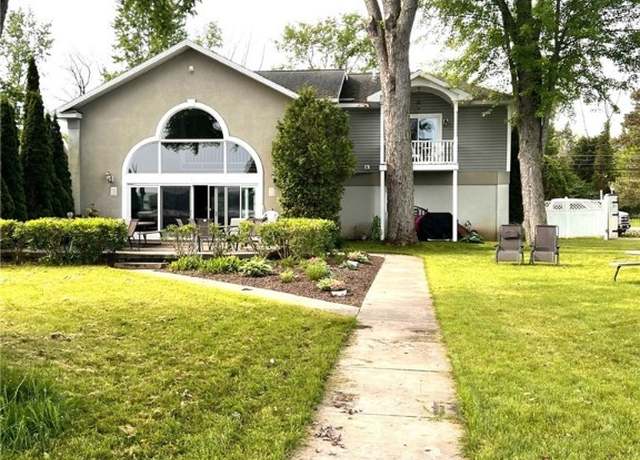 Property at 541 E Terrace Ave, Busti, NY 14750, 3 beds, 2.5 baths