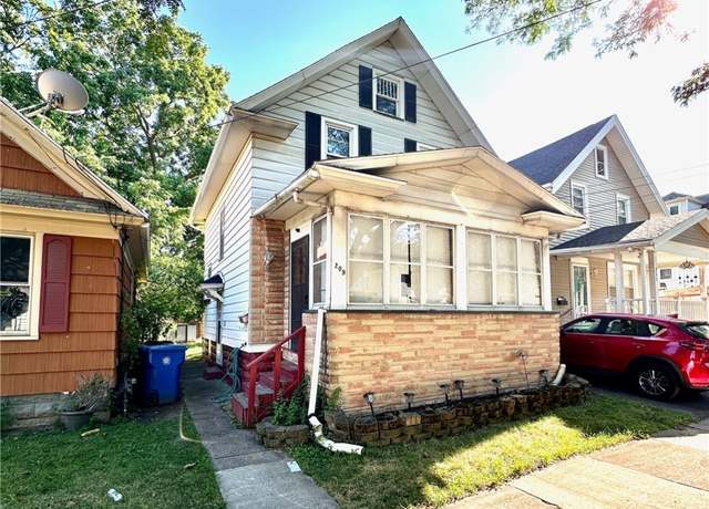 Property at 209 Curtis St, Rochester, NY 14606, 3 beds, 1 bath