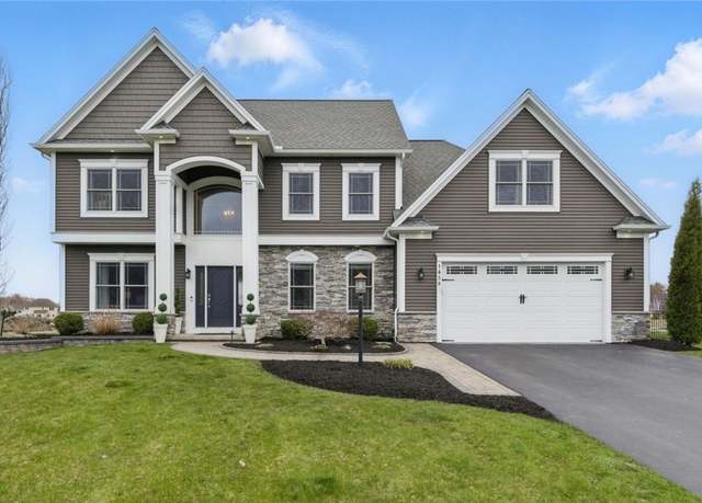 Property at 1458 Providence Dr, Webster, NY 14580, 5 beds, 3.5 baths