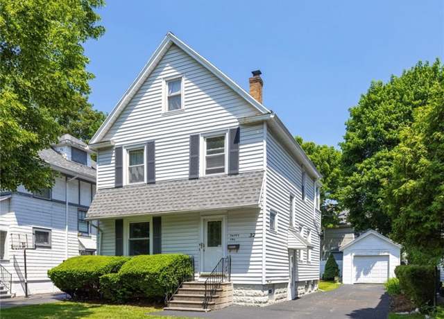Property at 32 Bellwood Pl Pl, Rochester, NY 14609, 3 beds, 2.5 baths