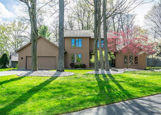 Property at 15 Brush Creek Dr, Greece, NY 14612, 5 beds, 2.5 baths