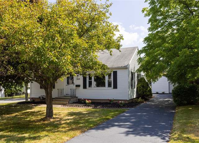 Property at 240 South Ave, Parma, NY 14468, 2 beds, 1 bath