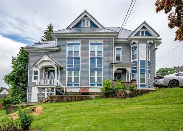 Property at 34 High St, Lyons, NY 14489, 7 beds, 4.5 baths