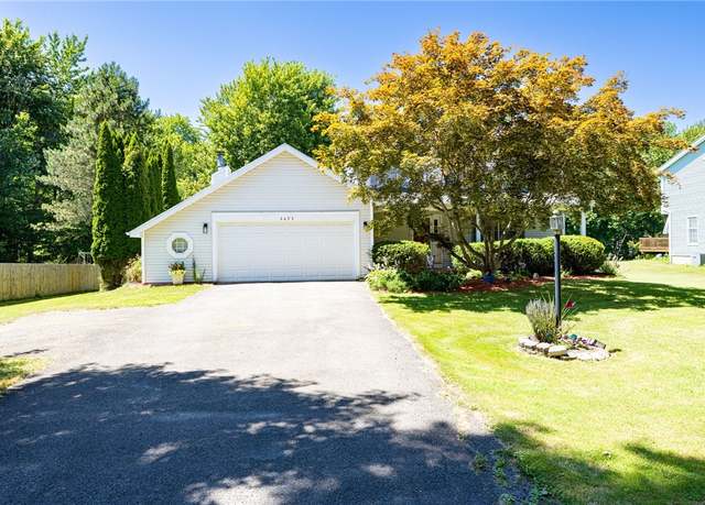 Property at 3693 Stalker Rd, Walworth, NY 14502, 3 beds, 2.5 baths