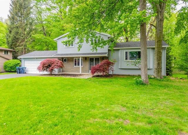 Property at 19 Witherspoon Ln, Penfield, NY 14625, 4 beds, 1.5 baths