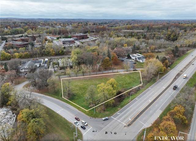 Property at 736 Linden Ave, Pittsford, NY 14625
