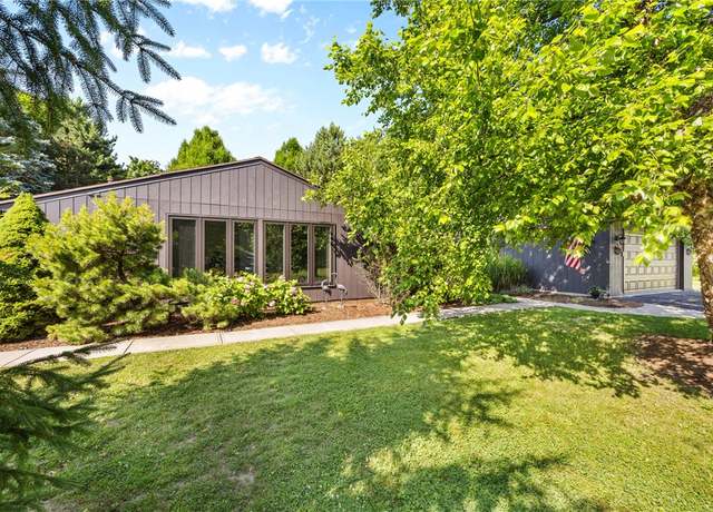 Property at 1077 Sharon Ct, Webster, NY 14580, 4 beds, 1.5 baths
