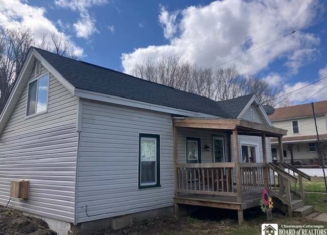 Property at 59 Pearl St, Hanover, NY 14062, 2 beds, 1 bath