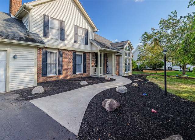 Property at 62 Old Country Ln, Perinton, NY 14450, 4 beds, 2.5 baths