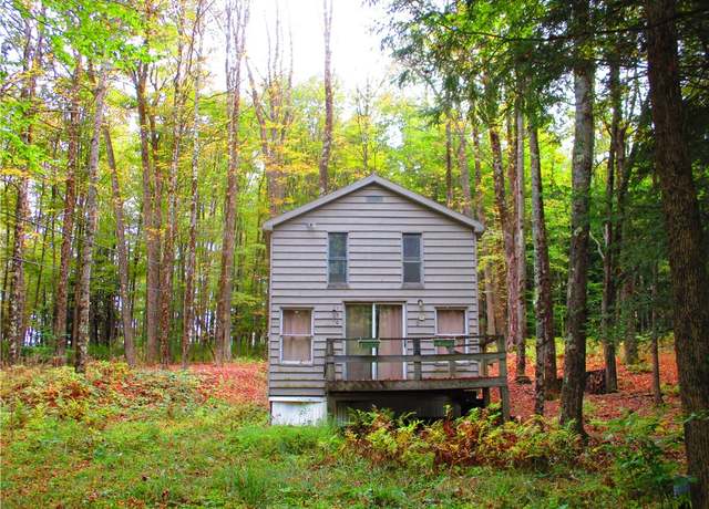 Property at 150 Lakeside Dr, Edmeston, NY 13335, 3 beds