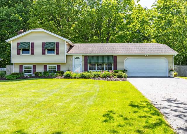 Property at 22 Red Leaf Dr, Chili, NY 14624, 4 beds, 2 baths