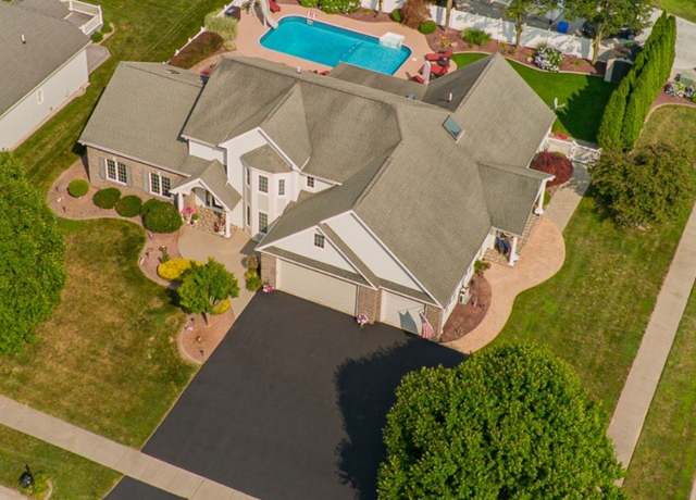 Property at 34 Carrington Dr, Greece, NY 14626, 7 beds, 5.5 baths