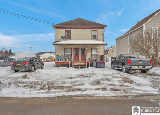 Property at 17 Mill St, Franklinville, NY 14737, 5 beds, 2 baths