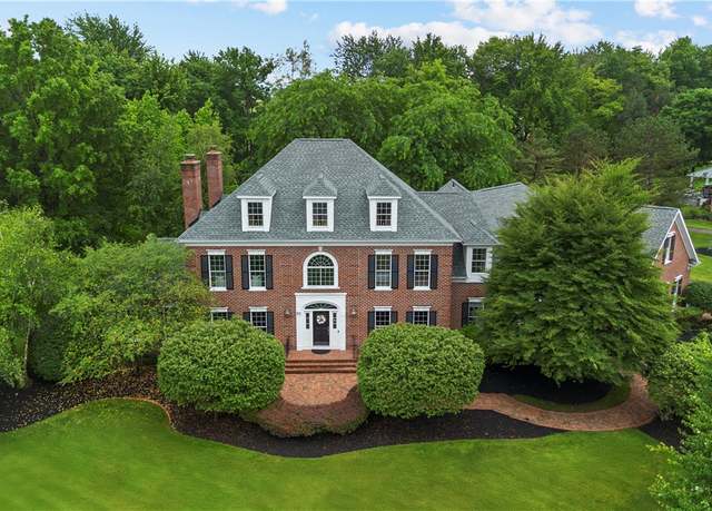 Property at 30 Wexford Gln, Pittsford, NY 14534, 5 beds, 5 baths
