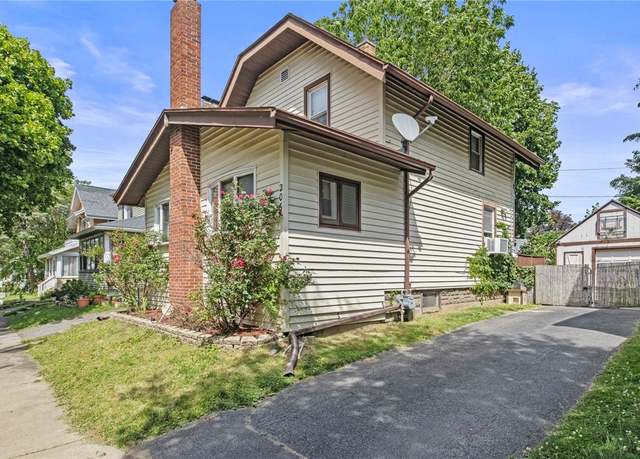 Property at 206 Hampden Rd, Rochester, NY 14610, 2 beds, 1 bath