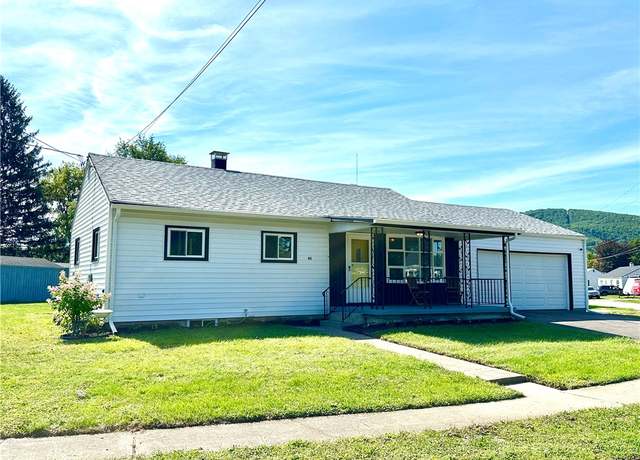 Property at 45 Riverside Cir, Corning, NY 14830, 3 beds, 1 bath