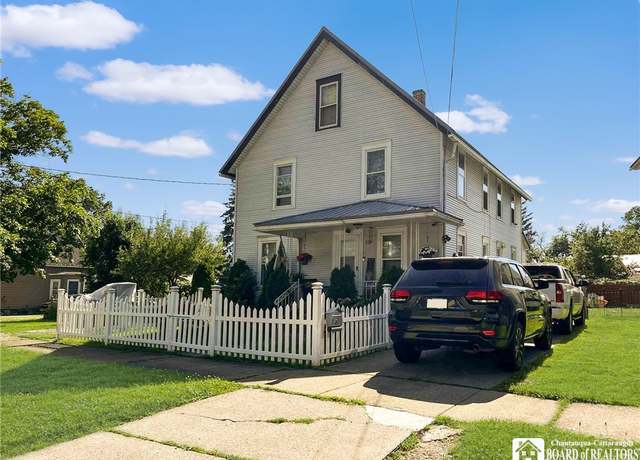 Property at 721 Grant Ave, Dunkirk, NY 14048, 4 beds, 2 baths