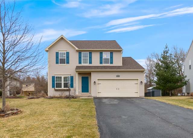 Property at 1683 Lillybrook Ct, Farmington, NY 14425, 4 beds, 2.5 baths